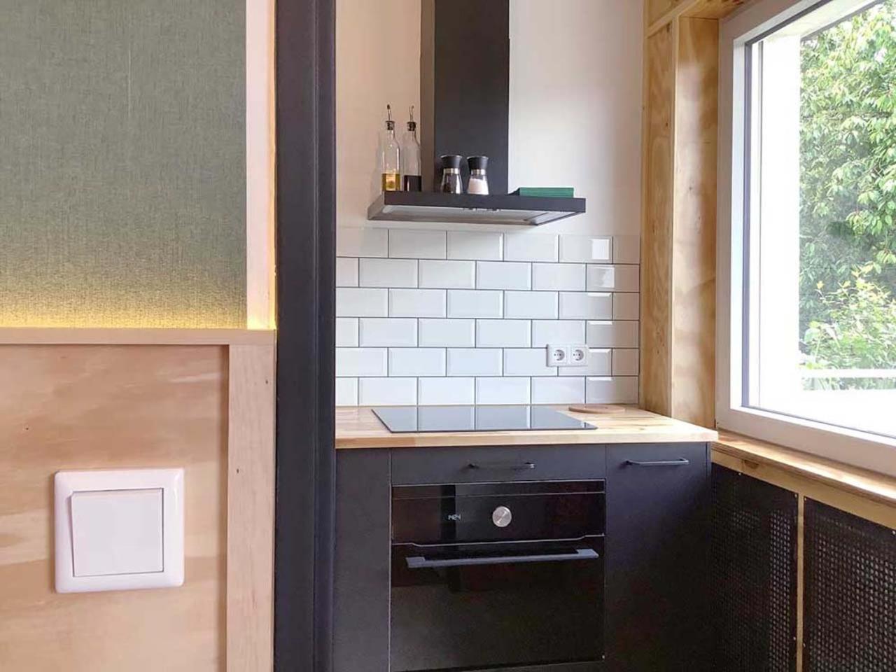 Komfortquartier, Mit Balkon, Naehe Messe Duesseldorf Apartment *