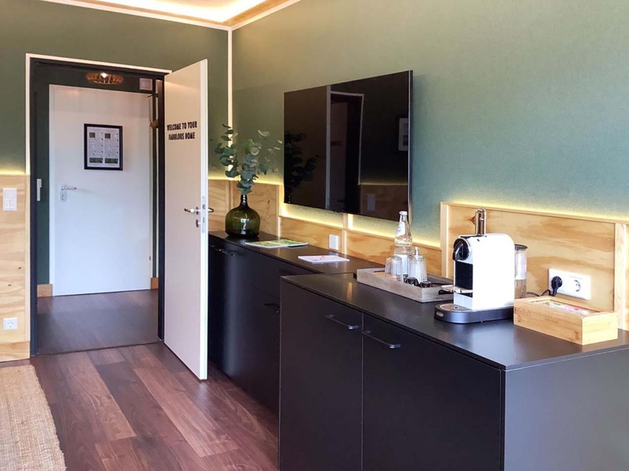 Komfortquartier, Mit Balkon, Naehe Messe Duesseldorf Meerbusch