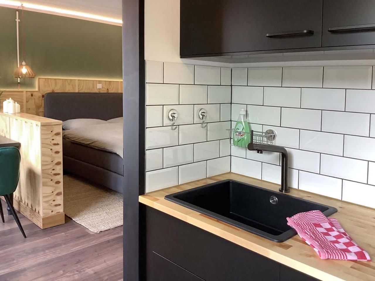 Komfortquartier, Mit Balkon, Naehe Messe Duesseldorf Appartamento